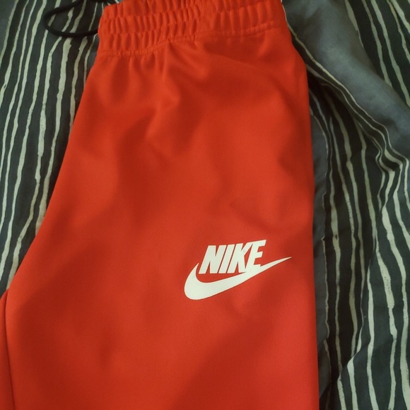 Nike track pants get em while you can low price!!! - Picture 2 of 3